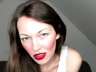 Slender Mummy Mistress Flashes Wonderful Tits On Webcam